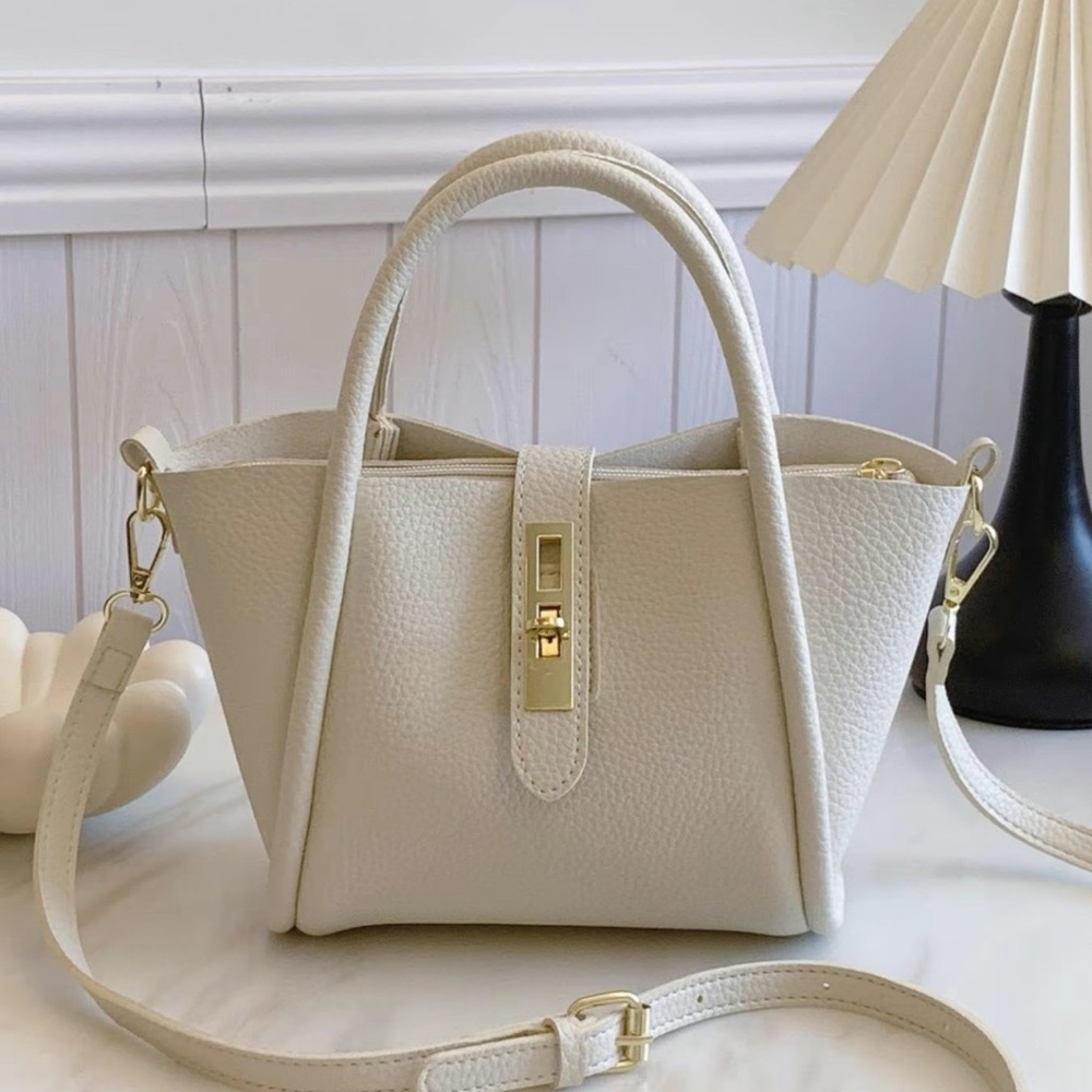 Elegant Cream Handbag